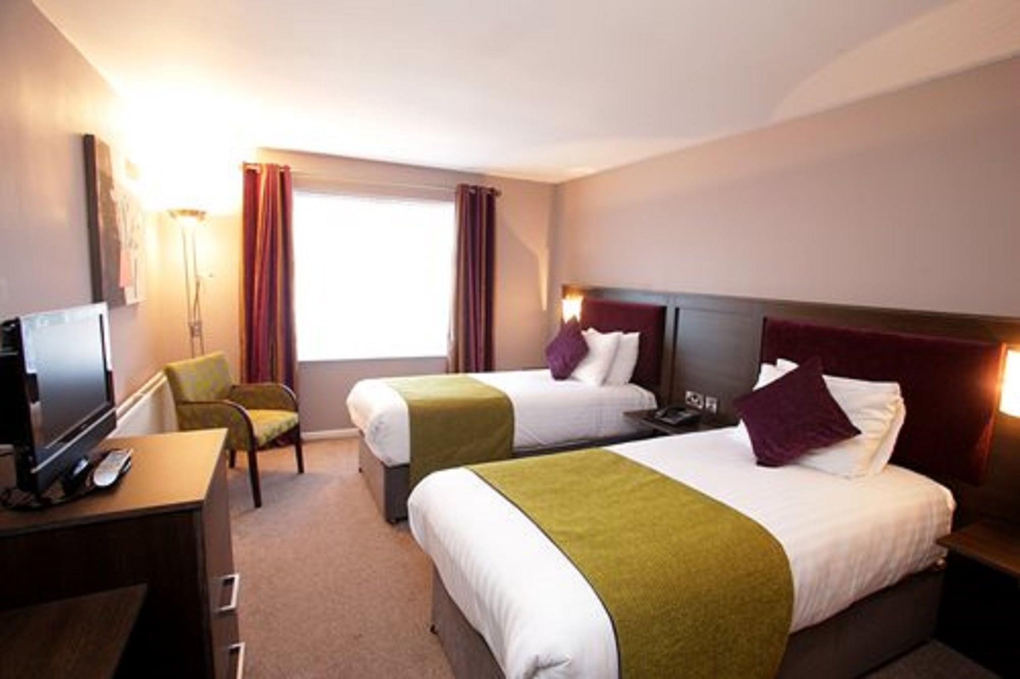 Waterfoot Hotel Лондондерри Экстерьер фото